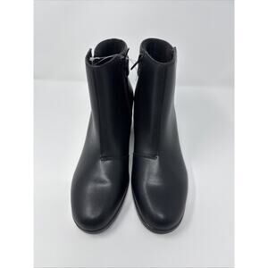 Clarks Emily2 Belle Women's Boot Size 10